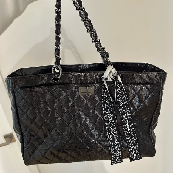 Chanel Black Patent Leather Quilted Tote Bag - Picture 1 of 6